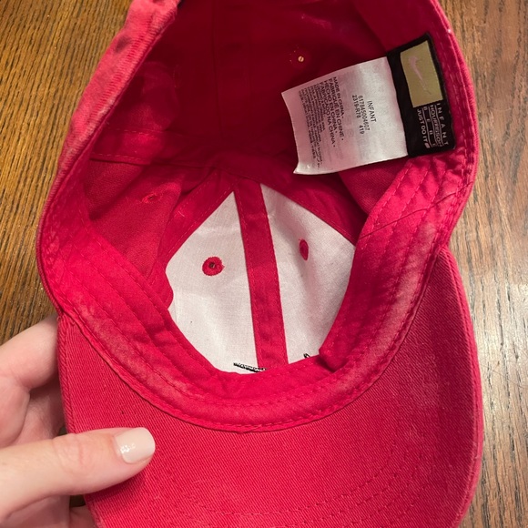 Infant Nike Hat - Picture 3 of 3
